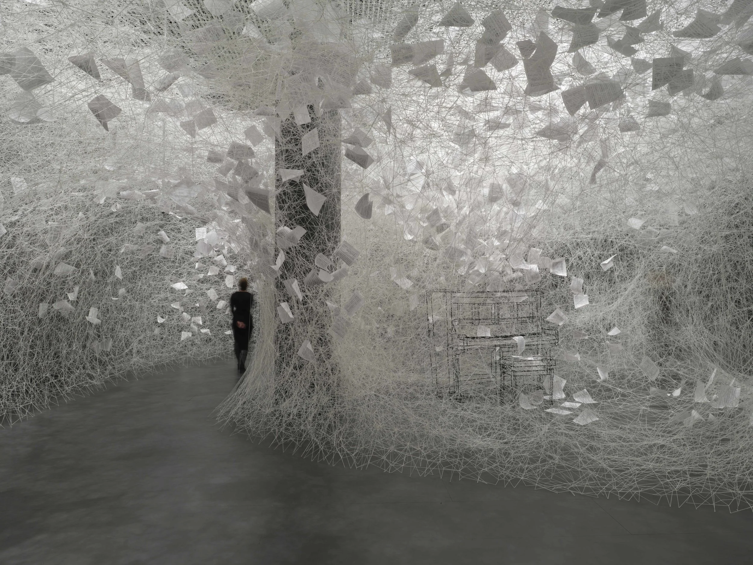 CHIHARU SHIOTA–塩田千春